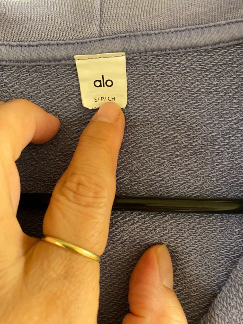 ALO Yoga Cropped Zip Hoodie in Lavender